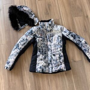 Obermeyer Women's Ski Jacket Tuscany ii - Black and Gray